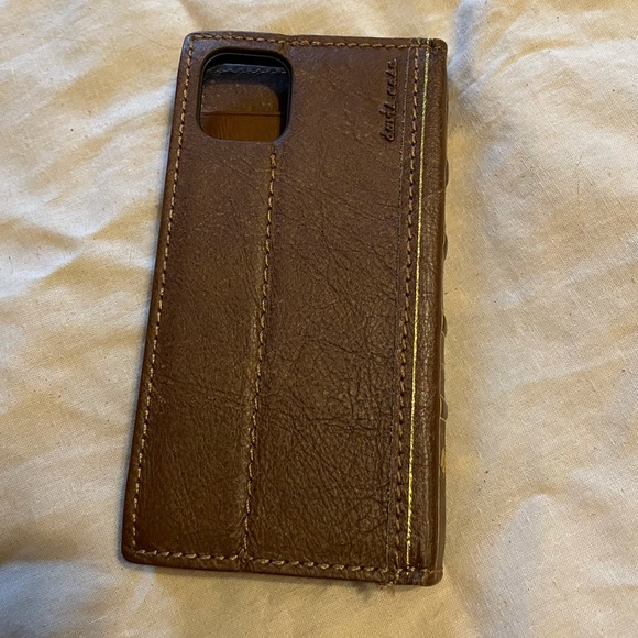 iPhone 11 Pro Max wallet case - Picture 3 of 4